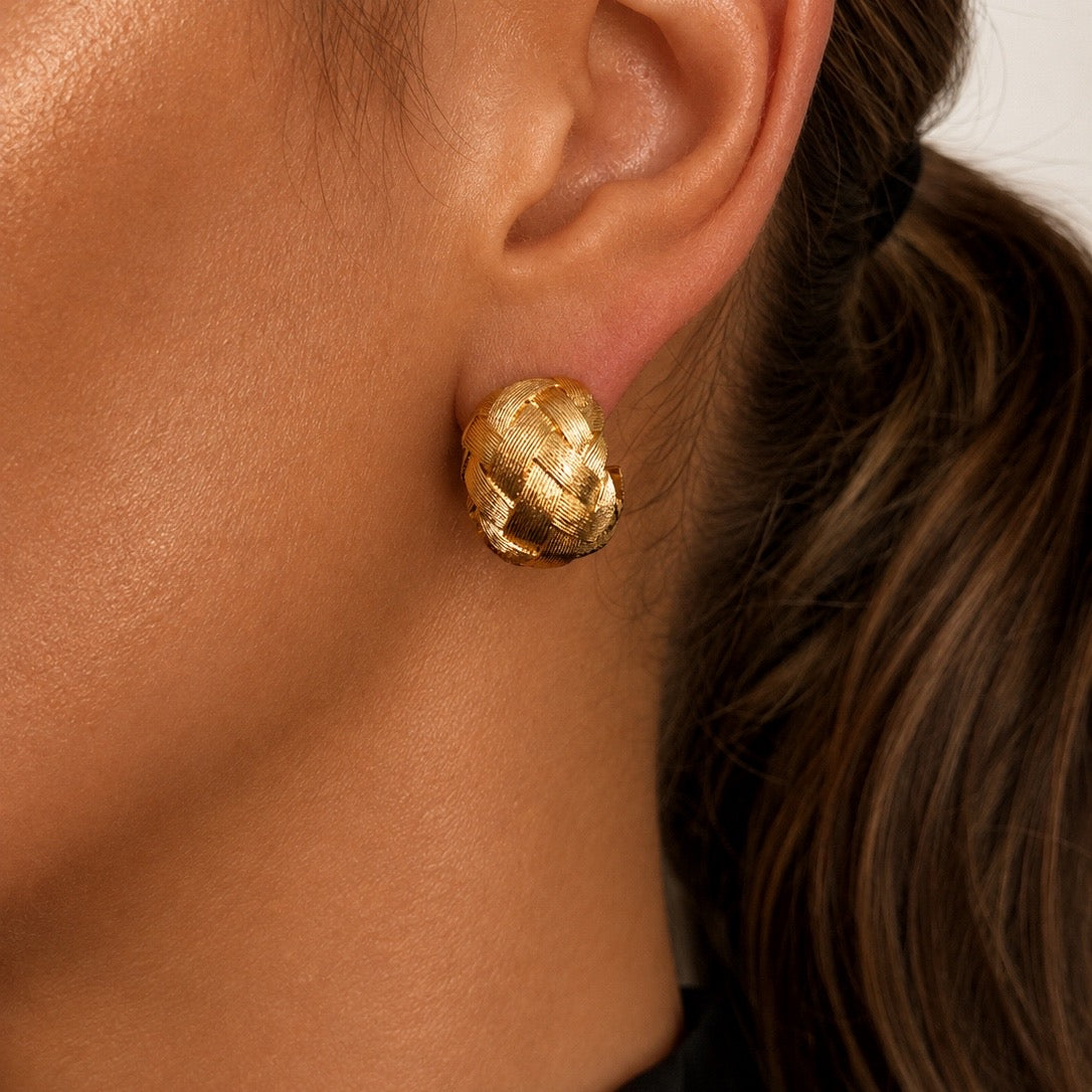 TWISTED LESSY EARRINGS