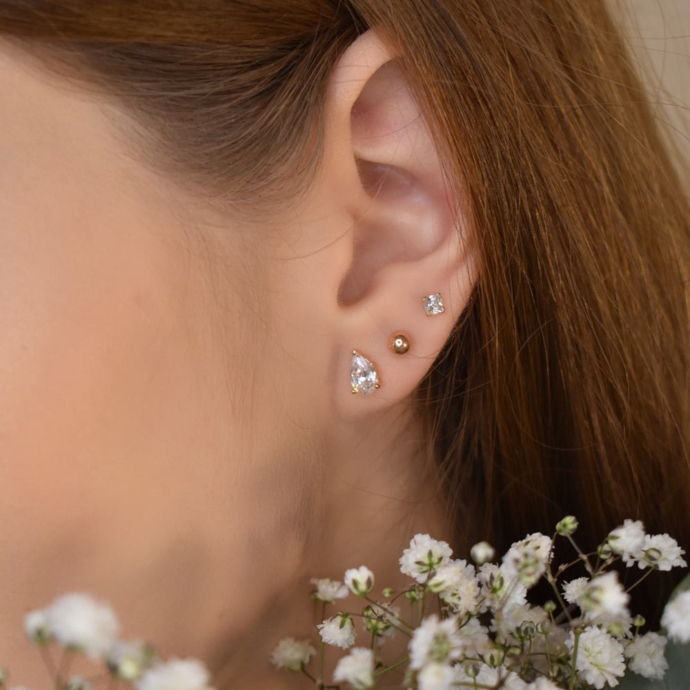 CRUSHED DAINTY EARRINGS