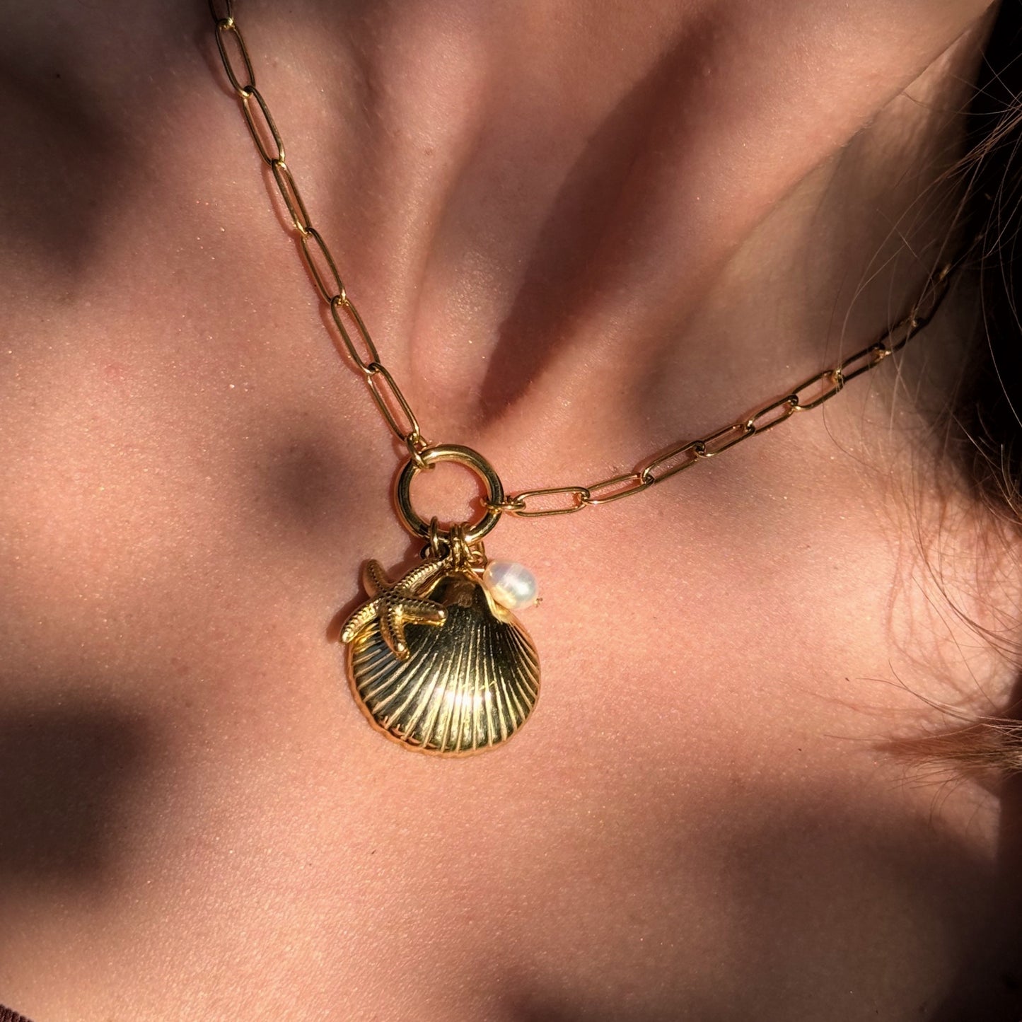 NOAH SHELL NECKLACE