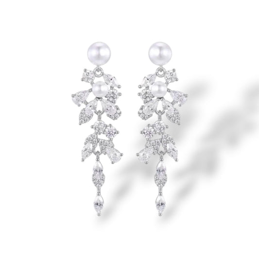 MAISON PEARL EARRINGS