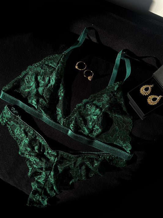 EMERALD SET