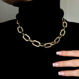 CHUNKY CHAIN NECKLACE