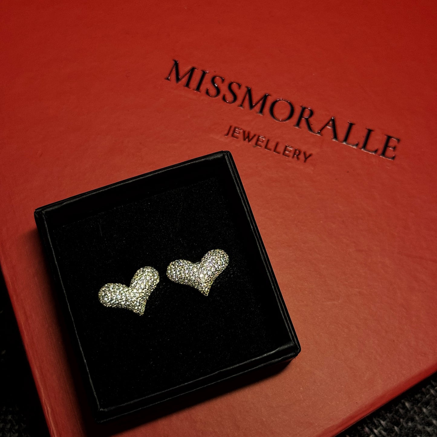 AMORE STUD EARRINGS