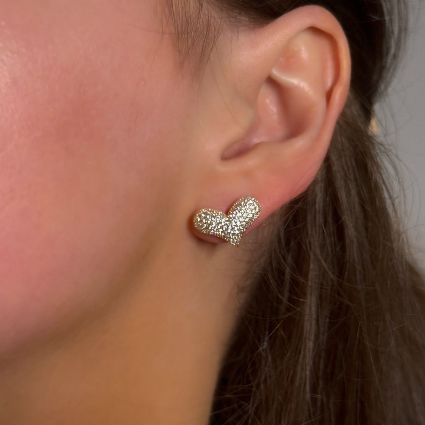 AMORE STUD EARRINGS