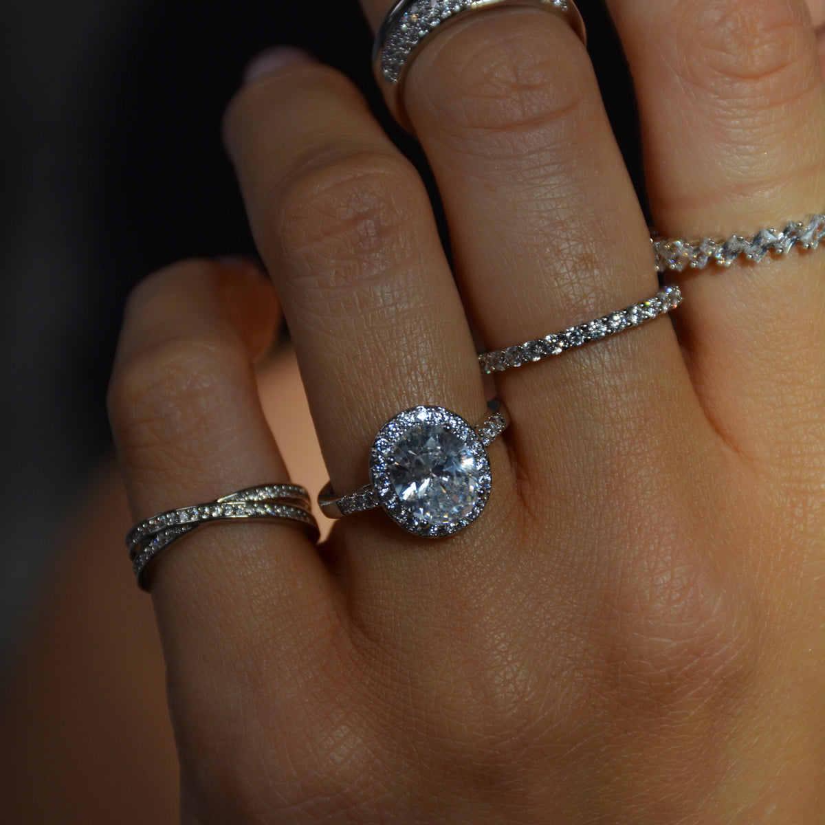 SILVER HALO LUXE RING