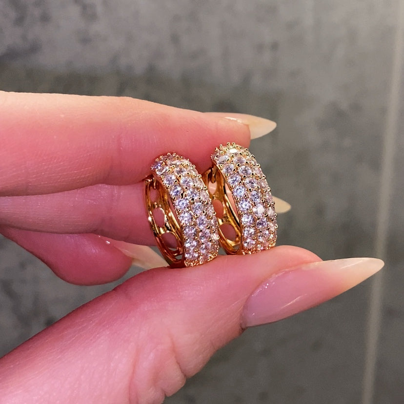 MIA EARRINGS
