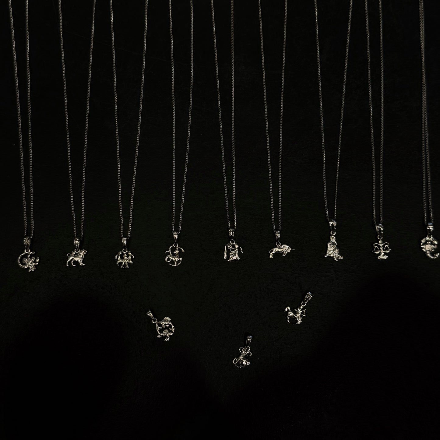 HOROSCOPE NECKLACE