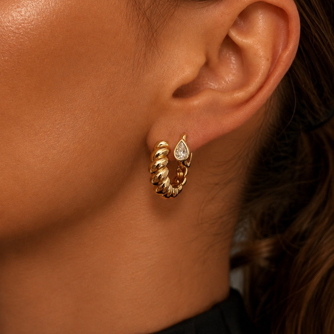DAINTY DROP EARRINGS
