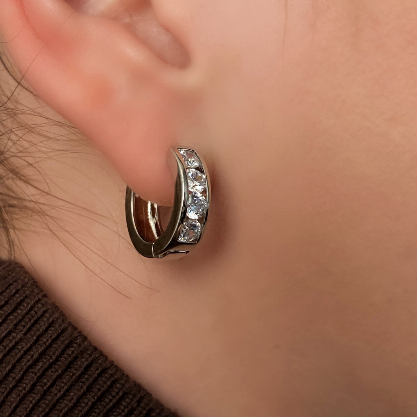 SILVER HOOP EARRINGS